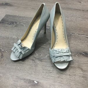 Enzo Angiolini gray peep-toe stilettos